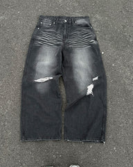DM16 Ripped Baggy Black Fade