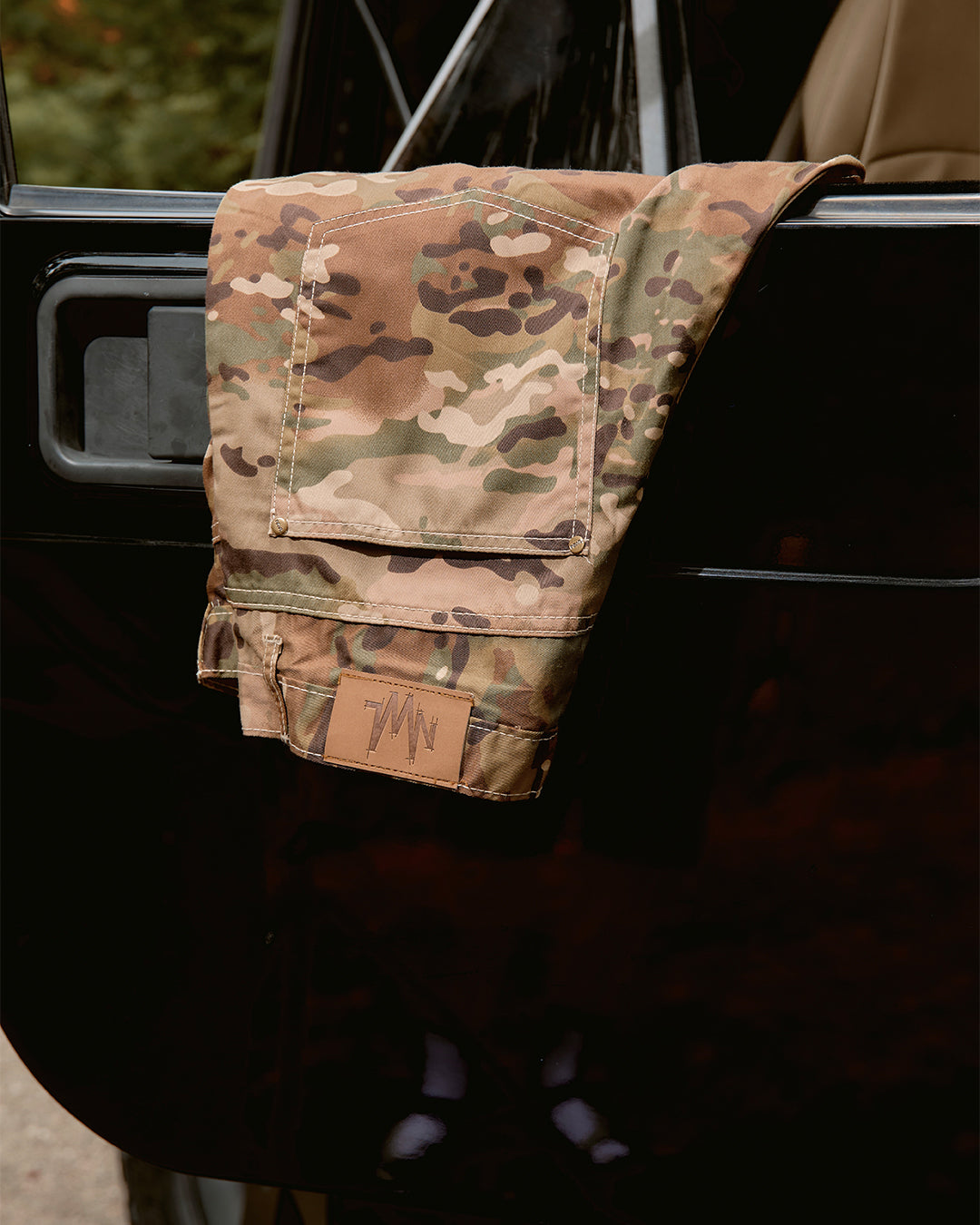 DM14 Short Cargo Camo Brown