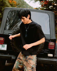 DM26 Necklace Boxy T-Shirt Black
